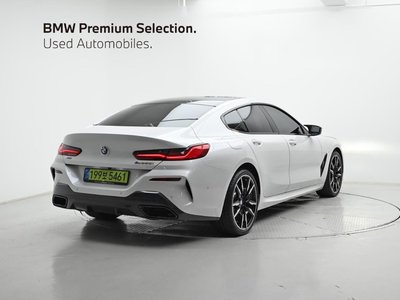 BMW 8 SERIES - 4