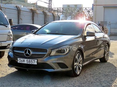 MERCEDES-BENZ CLA - 4