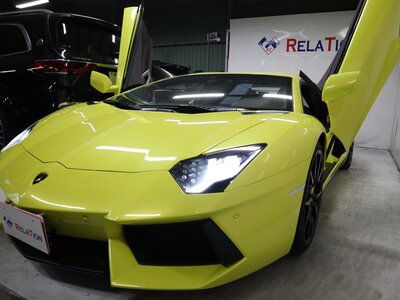 LAMBORGHINI AVENTADOR - 10