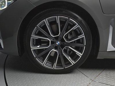 BMW 7 SERIES - 6
