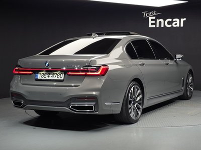BMW 7 SERIES - 4