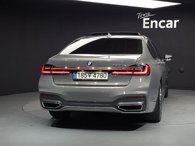 BMW 7 SERIES - 3
