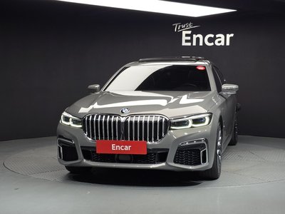 BMW 7 SERIES - 2