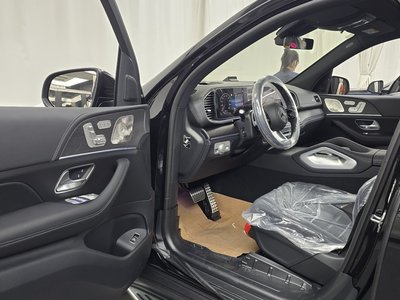 MERCEDES-BENZ GLS - 10