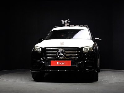 MERCEDES-BENZ GLS - 2