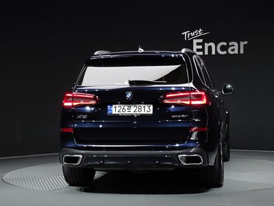 صورة 3 لـ 2023 BMW X5