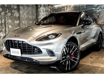 ASTON MARTIN DBX - 6