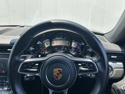 2016 Porsche 911 — миниатюра 12