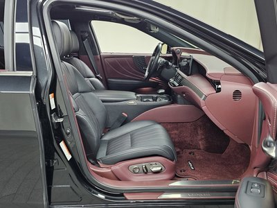 2023 Lexus LS — миниатюра 16