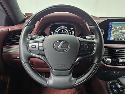 2023 Lexus LS — миниатюра 19