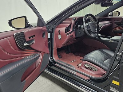2023 Lexus LS — миниатюра 13