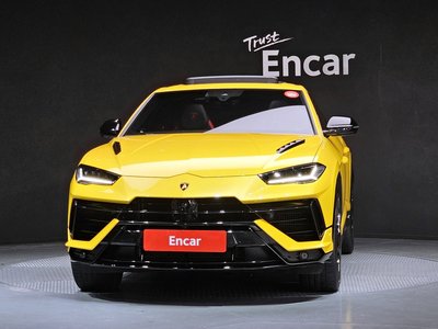 LAMBORGHINI URUS - 2
