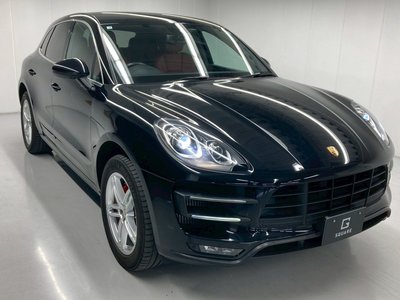PORSCHE MACAN - 9
