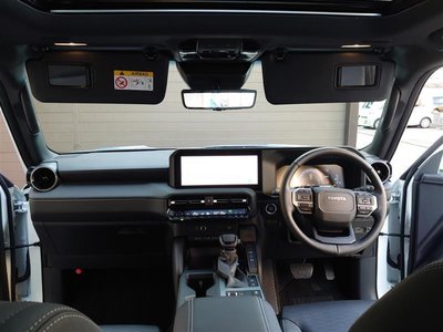 TOYOTA LAND CRUISER 250 - 7