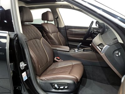 BMW 6 SERIES GT - 10