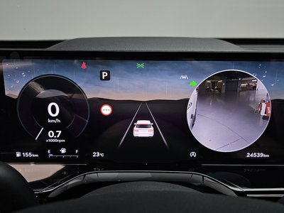2024 Genesis GV80 — миниатюра 11