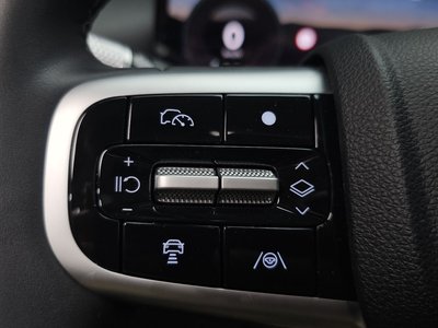 2024 Genesis GV80 — миниатюра 29