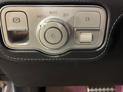 MERCEDES-BENZ GLS - 10