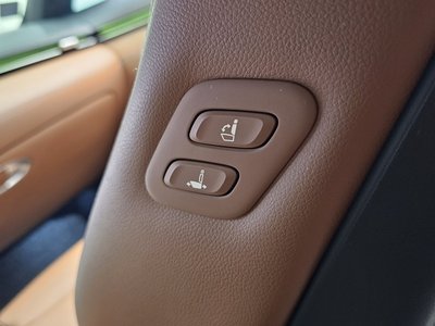 2026 Genesis GV70 — миниатюра 31