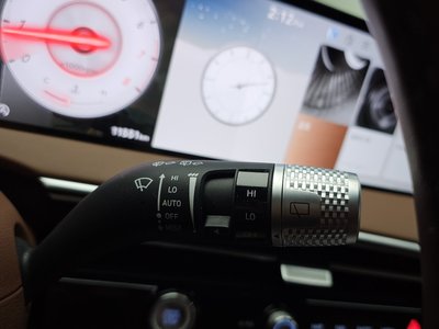 2026 Genesis GV70 — миниатюра 29