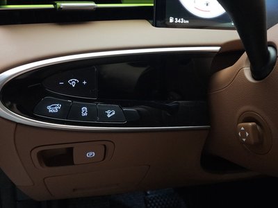 2026 Genesis GV70 — миниатюра 22