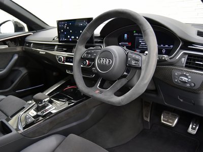 2020 AUDI RS4 AVANT — фото 11