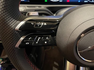 MERCEDES-BENZ CLA - 9