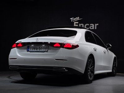 MERCEDES-BENZ E-CLASS - 4