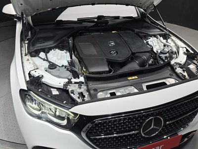 MERCEDES-BENZ E-CLASS - 7