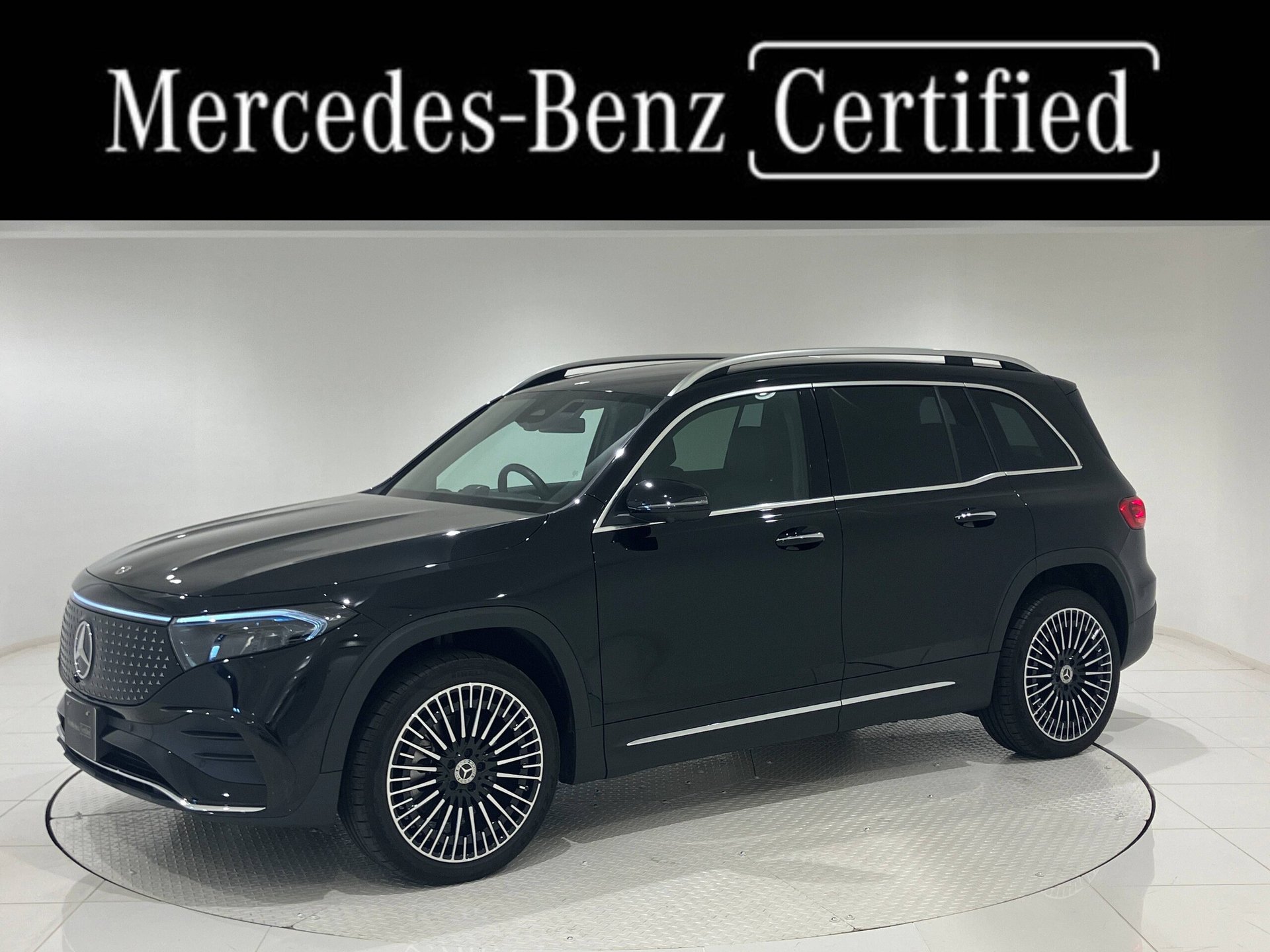 MERCEDES-BENZ EQB - View 1