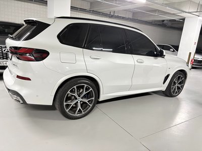 2025 BMW X5 photo 6