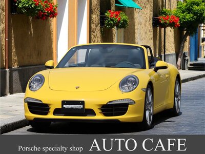 PORSCHE 911 CABRIOLET