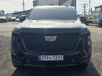 CADILLAC ESCALADE - 1