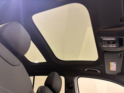 MERCEDES-BENZ GLB - 4