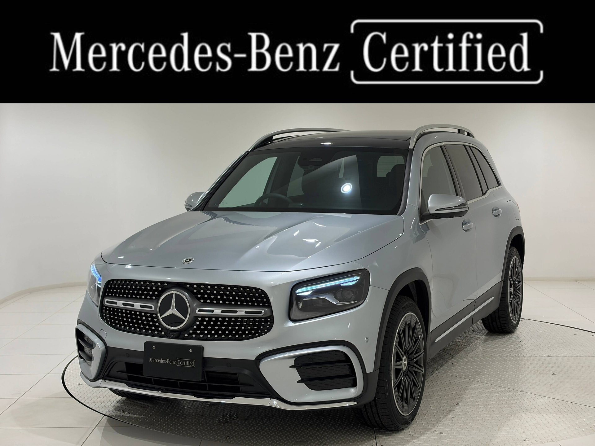 MERCEDES-BENZ GLB - View 1