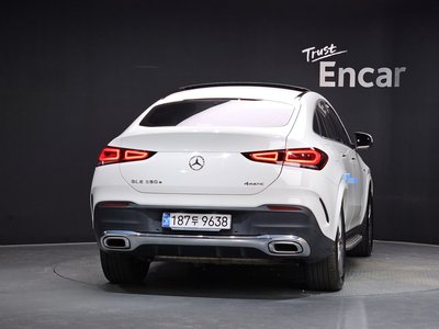 صورة 3 لـ 2021 Mercedes-BENZ GLE