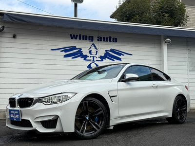 BMW M4 COUPE
