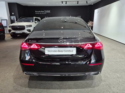 MERCEDES-BENZ E-CLASS - 3