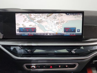 2025 BMW X7 缩略图 18