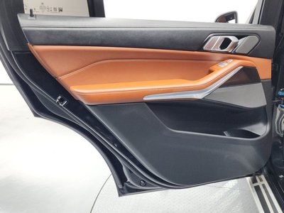 2025 BMW X7 缩略图 15