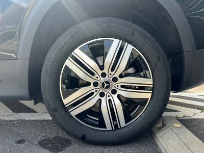 MERCEDES-BENZ EQB - 9