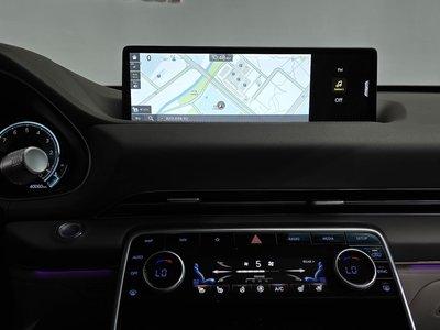 2023 Genesis GV80 — миниатюра 18