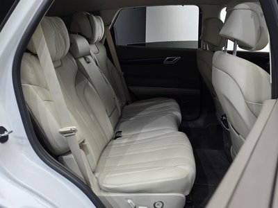 2023 Genesis GV80 — миниатюра 17