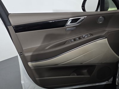 2023 Genesis GV80 — миниатюра 14