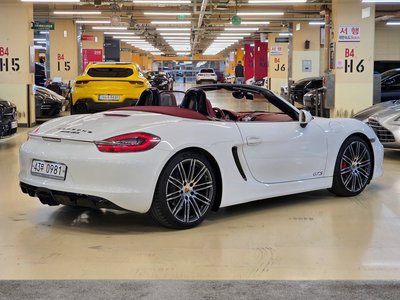 PORSCHE BOXSTER - 4