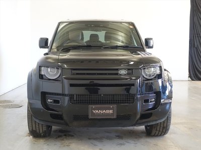 LAND ROVER DEFENDER - 2