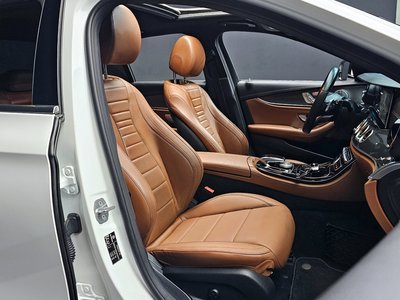 MERCEDES-BENZ E-CLASS - 10