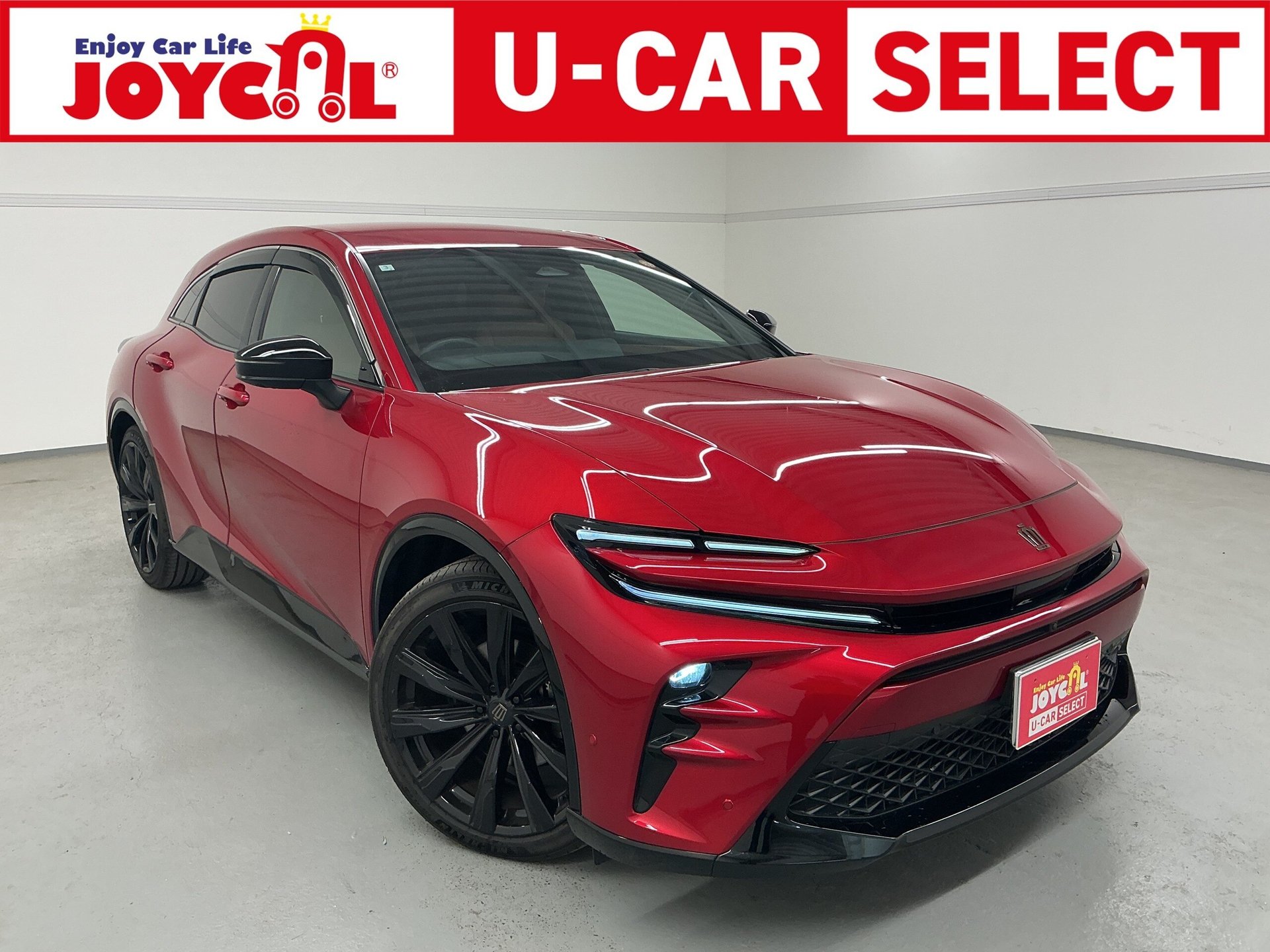 TOYOTA CROWN SPORT - View 1