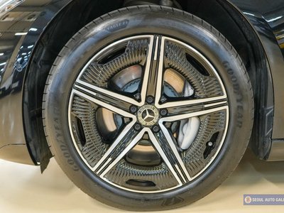 MERCEDES-BENZ EQS - 6
