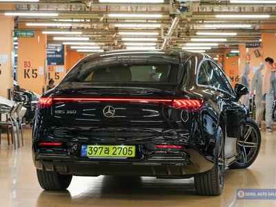 MERCEDES-BENZ EQS - 5